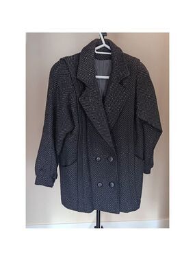 Vintage Wool Coat 5/6 Women Collection Elegante Thunder Bay Made In Romania Gray